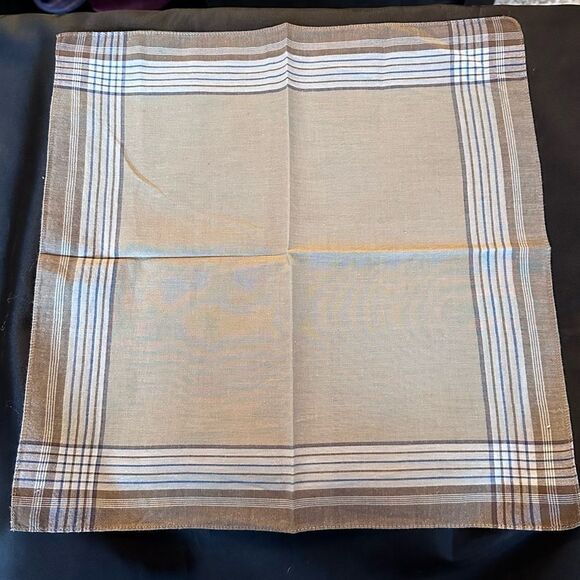 3 Vintage 70s Brown and Beige tone men’s Handkerchiefs - Picture 5 of 6